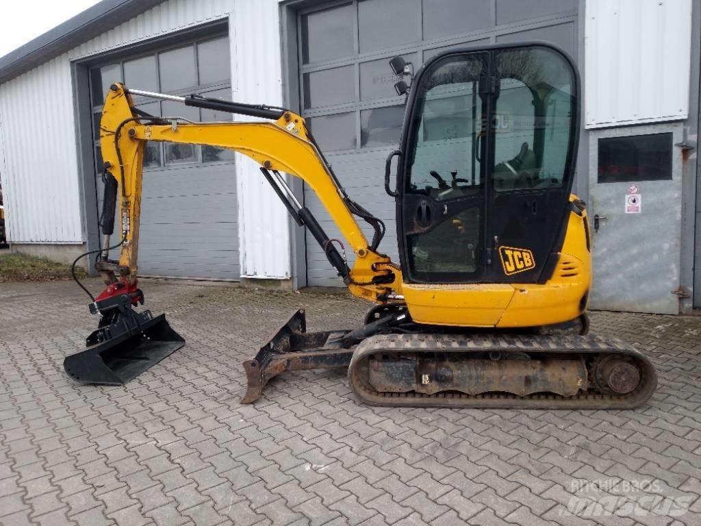 JCB 8030 小型挖掘机