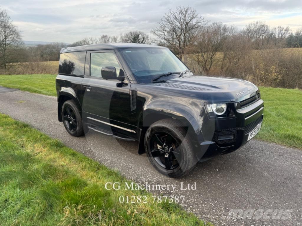 Land Rover Defender 大型面包车