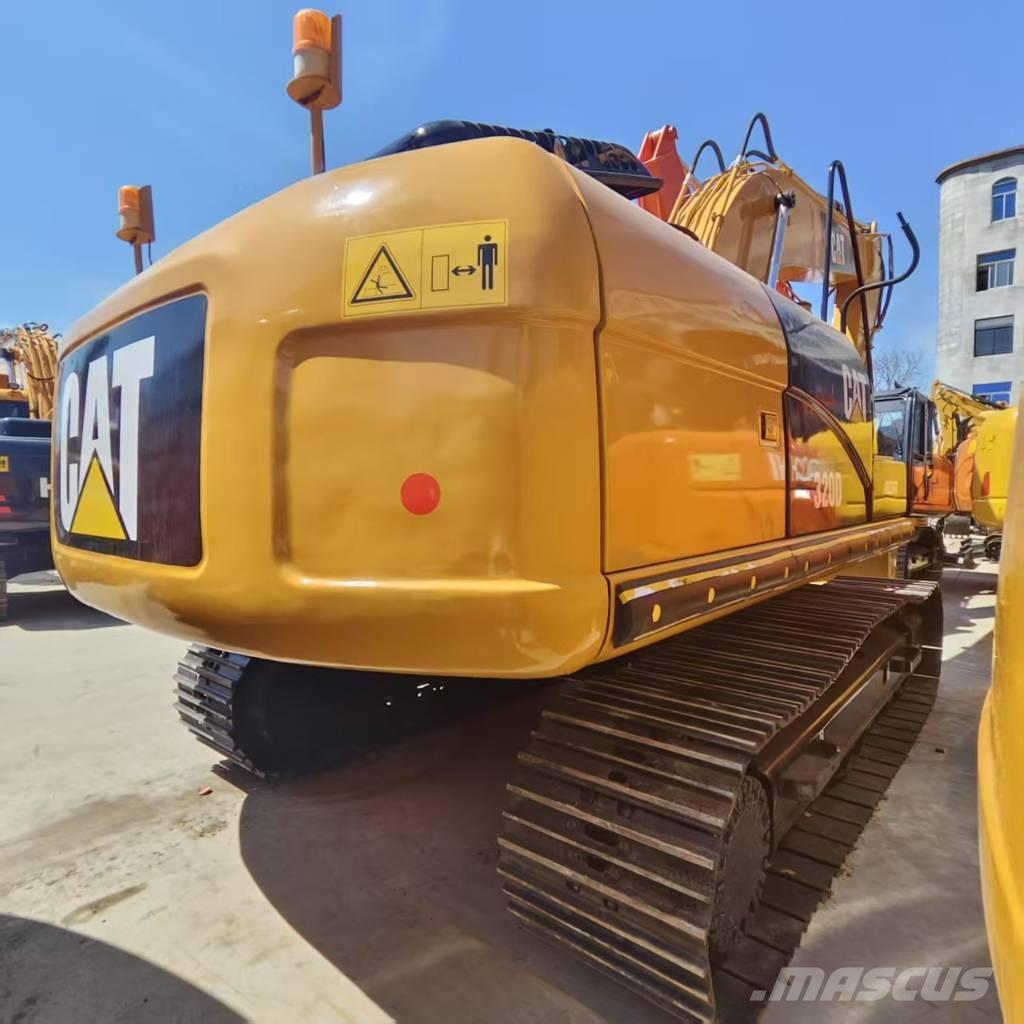 CAT 320 D 履带挖掘机