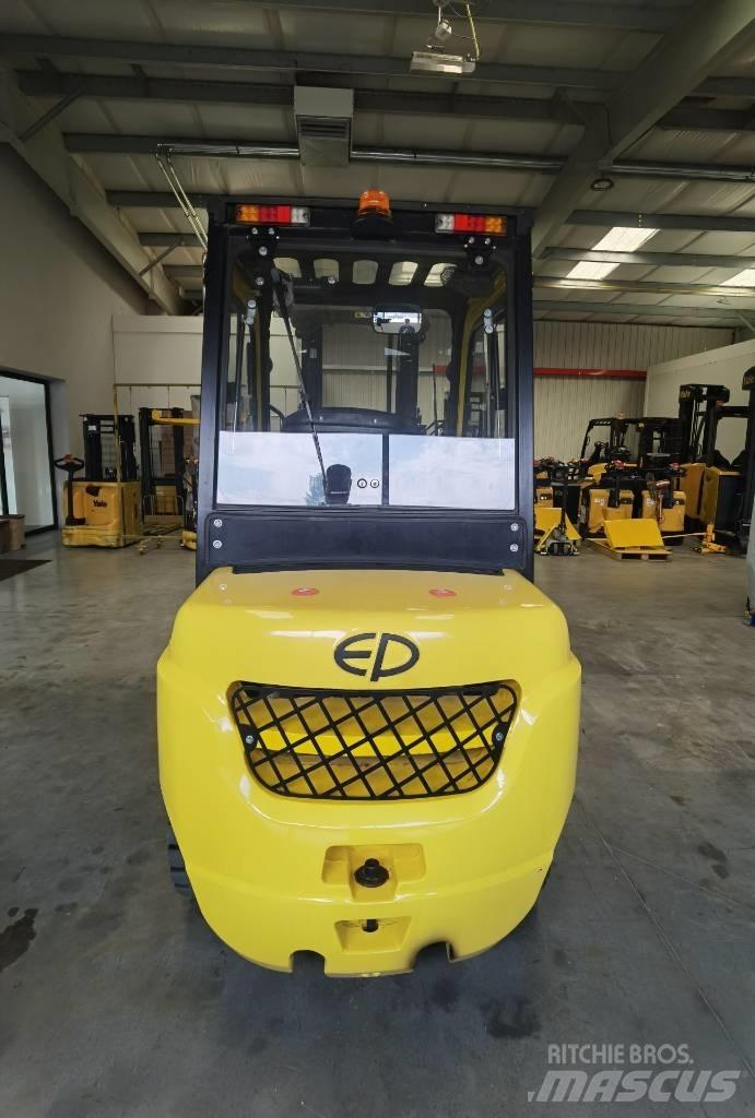 EP CPCD25T8 柴油叉车