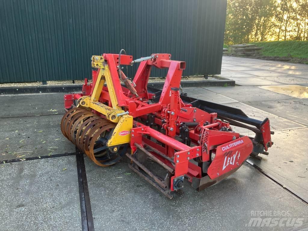 Lely Cultiterra 300 钉齿耙