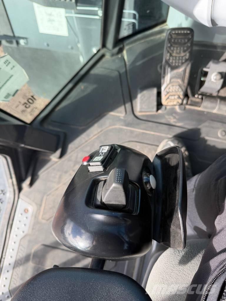 Develon DL 380-7 轮式装载机