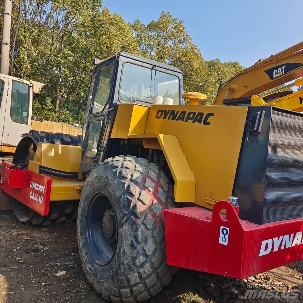 Dynapac CA 30 D 单轮压路机