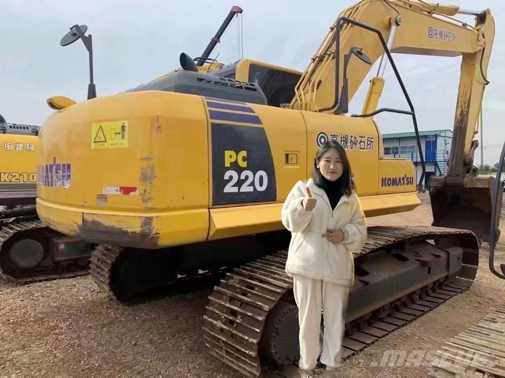 Komatsu PC 220-8 履带挖掘机