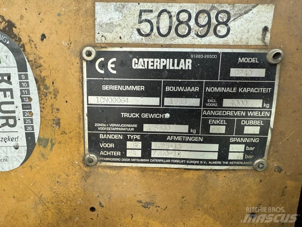 CAT GP 40 天然气叉车