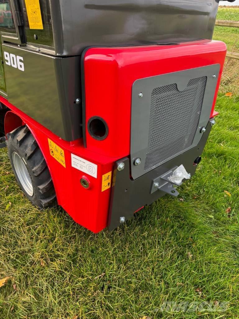 Max Loader 906 小型装载机