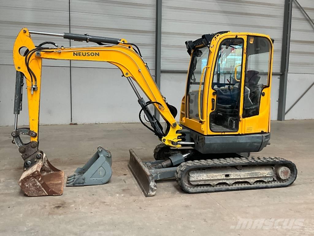 Neuson EZ 38 小型挖掘机