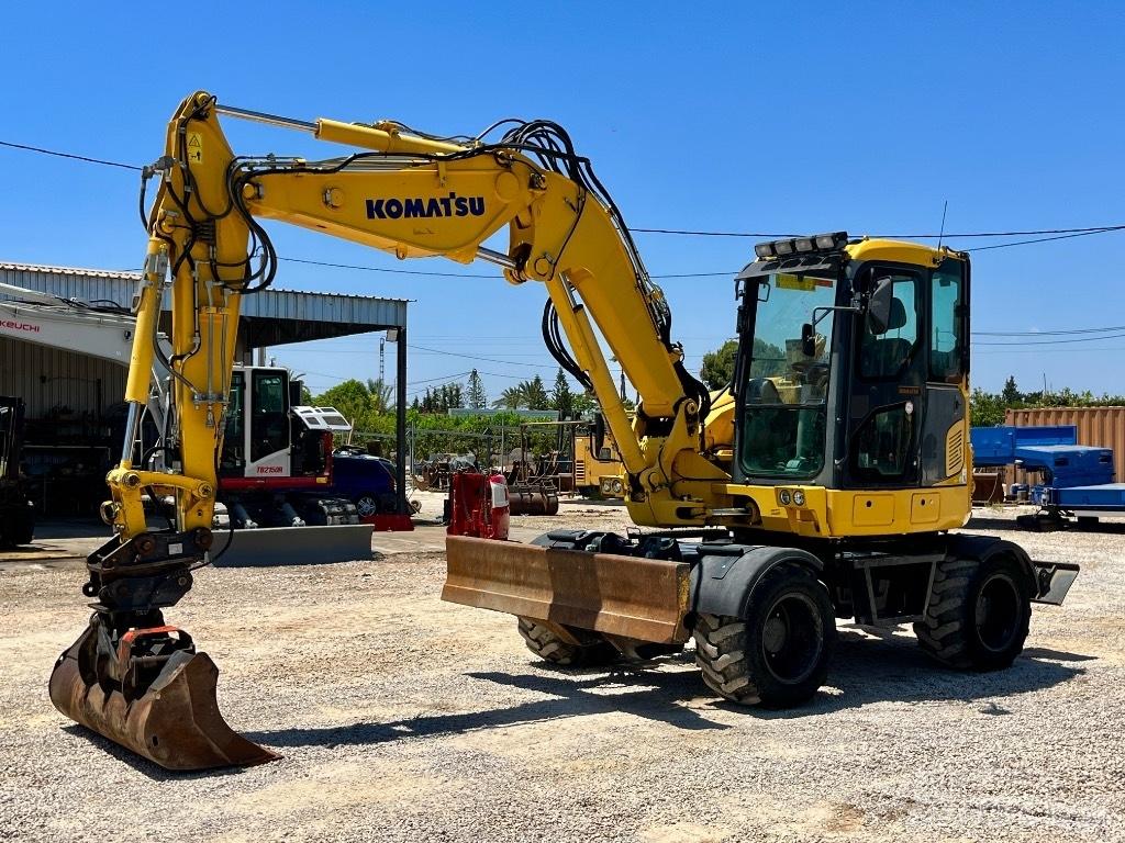 Komatsu PW 98 MR 轮式挖掘机