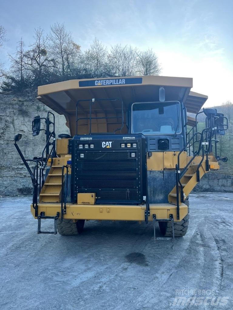 CAT 775 G 刚性自卸车