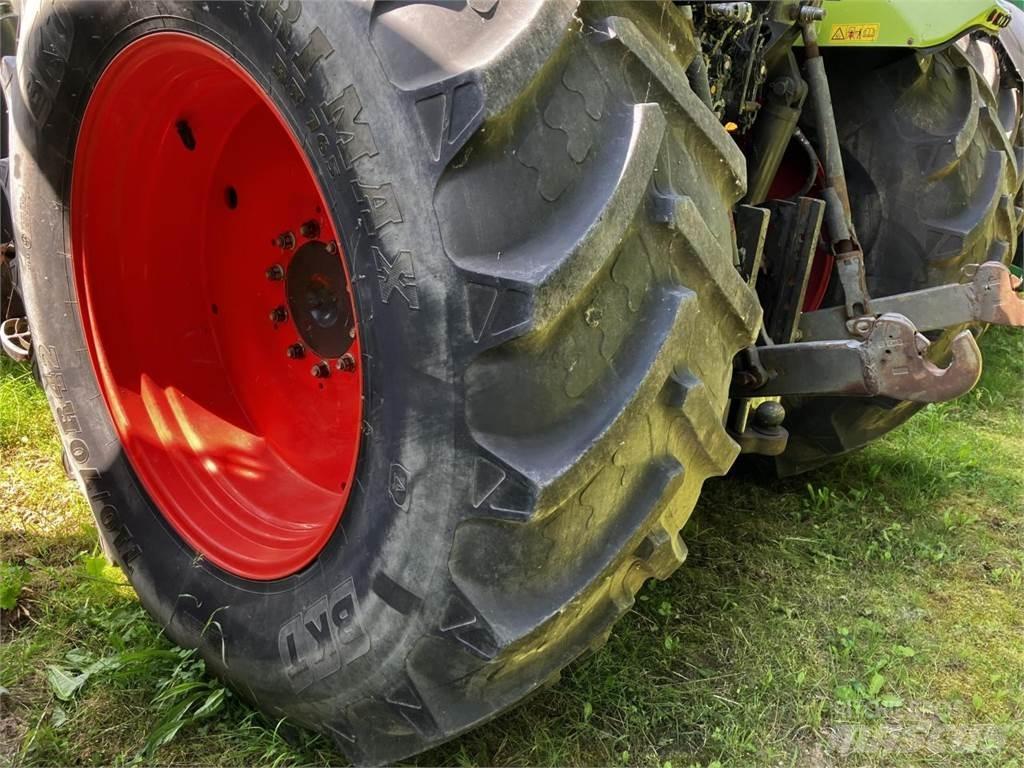 CLAAS Axion 850 拖拉机/农用车
