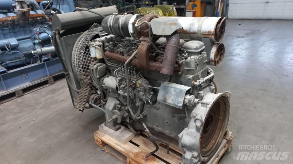 Volvo TD100 发动机