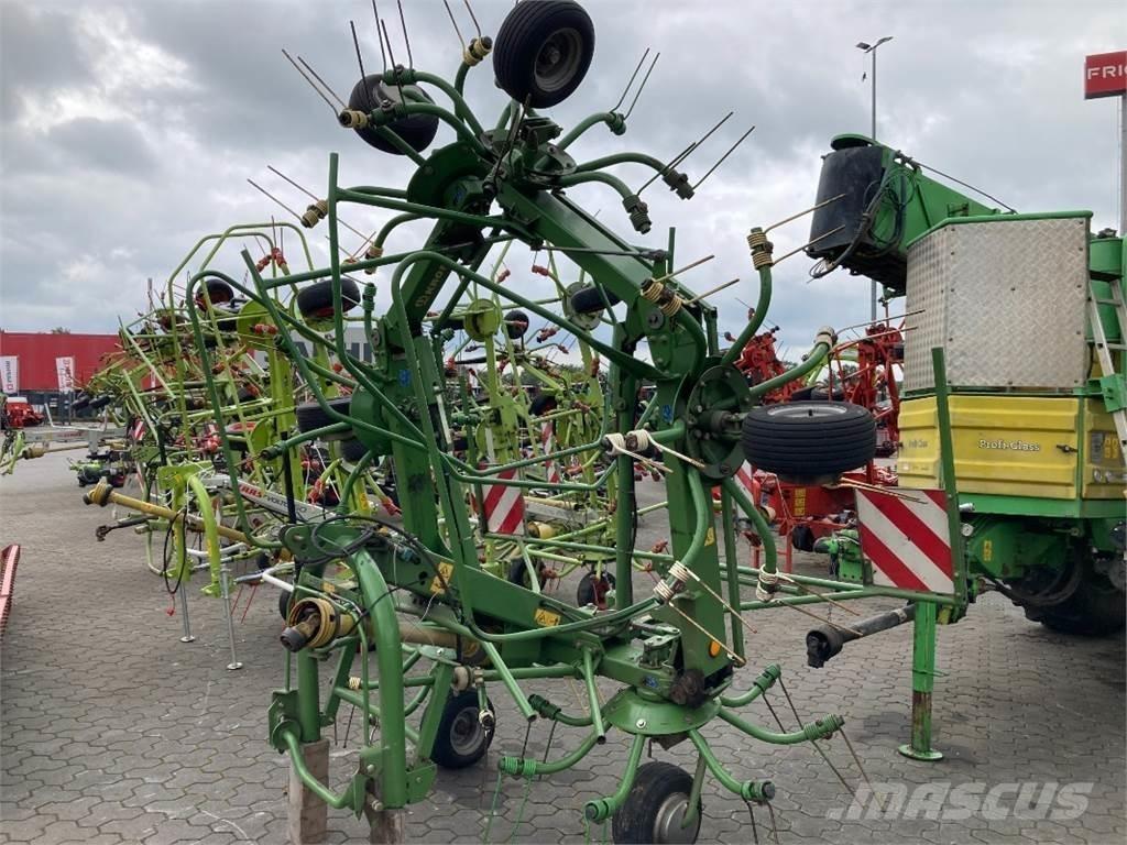 Krone KW 7.70 6x7 犁耙和摊草机
