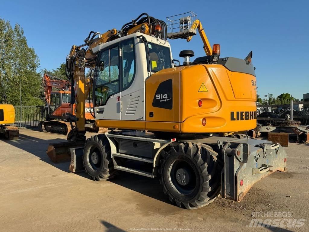 Liebherr A 914 轮式挖掘机