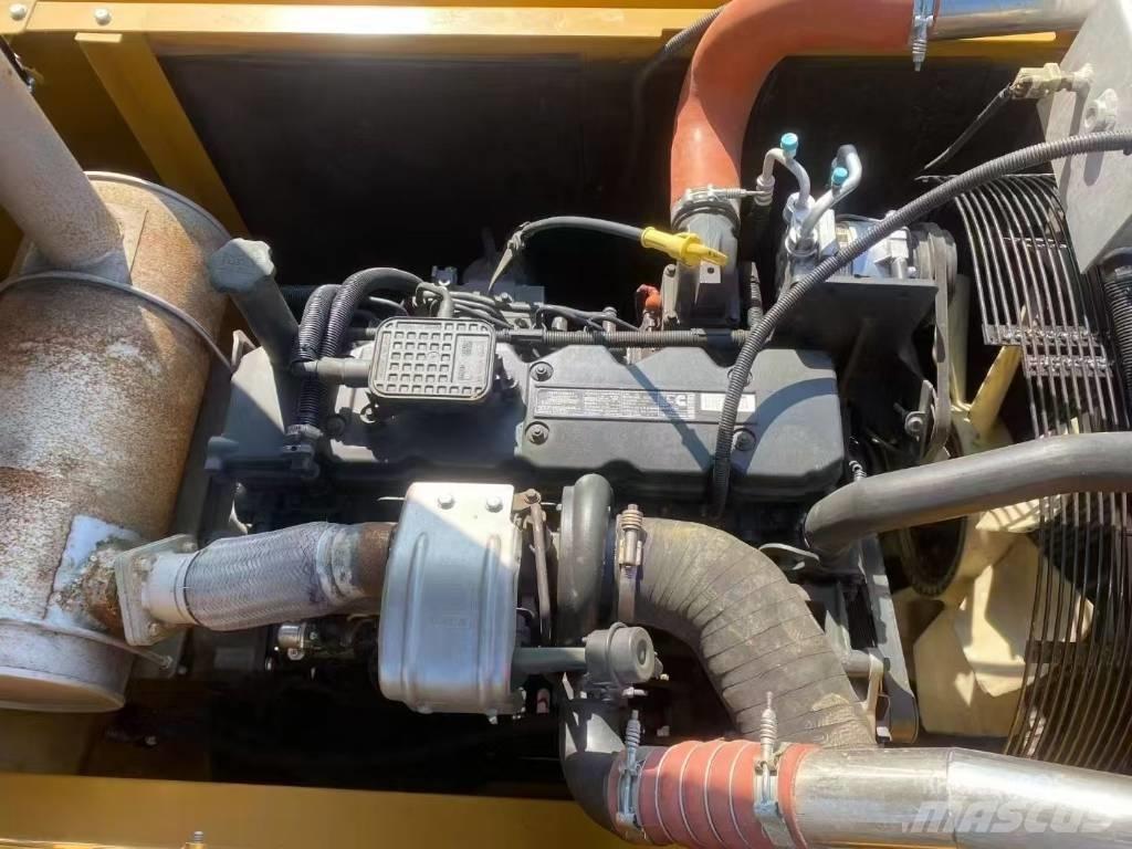 XCMG XE 305DX 履带挖掘机