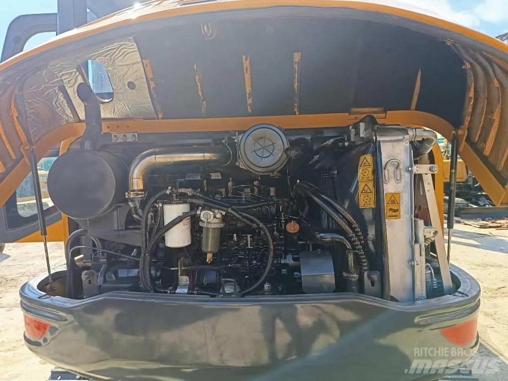 XCMG XE60DA 履带挖掘机
