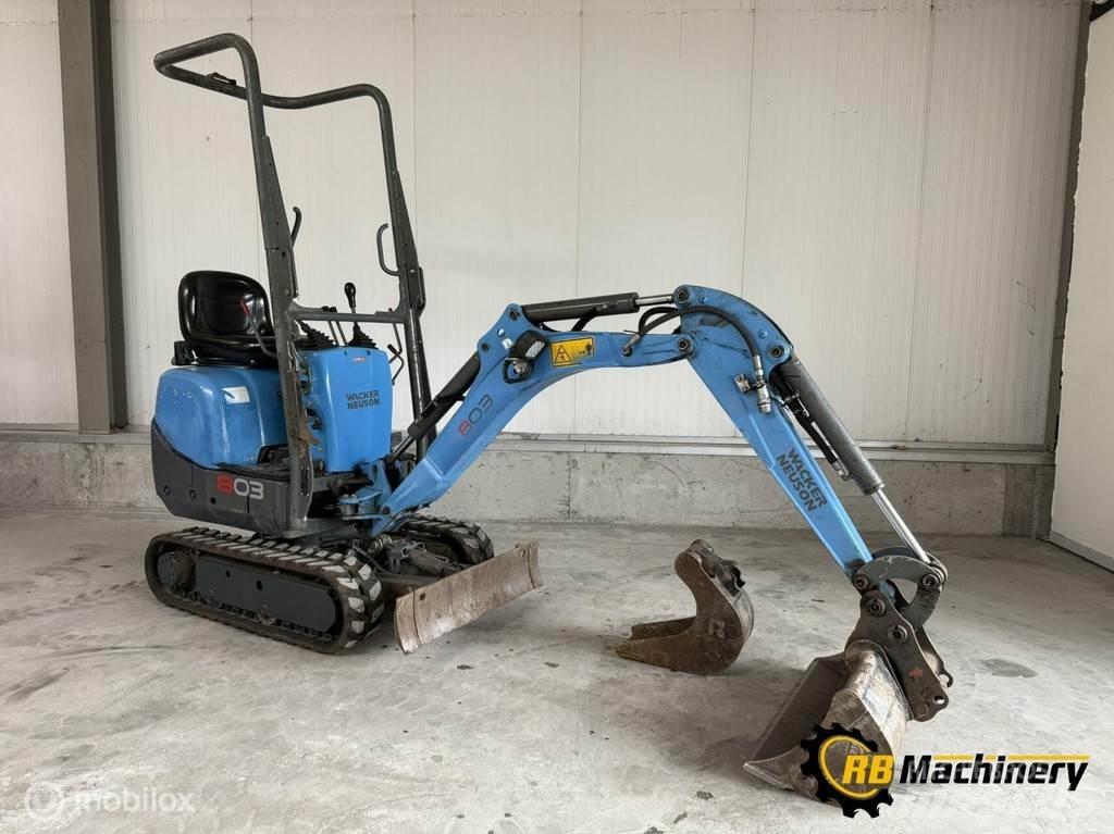 Wacker Neuson 803 小型挖掘机