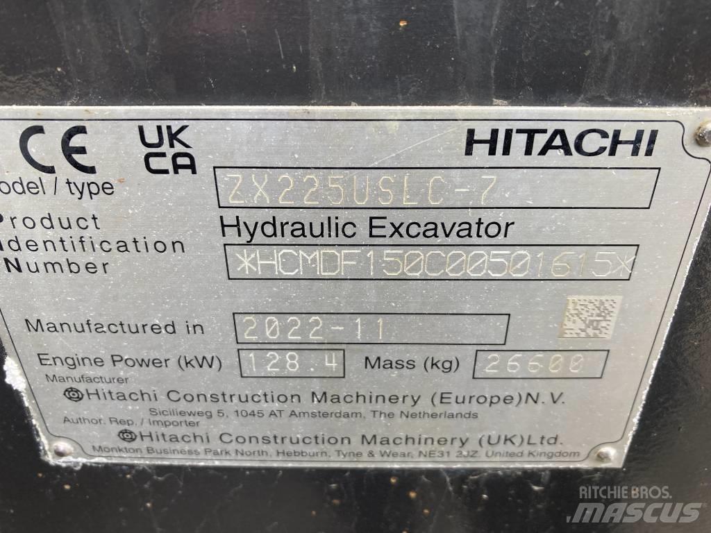 Hitachi ZX 225 US LC 履带挖掘机