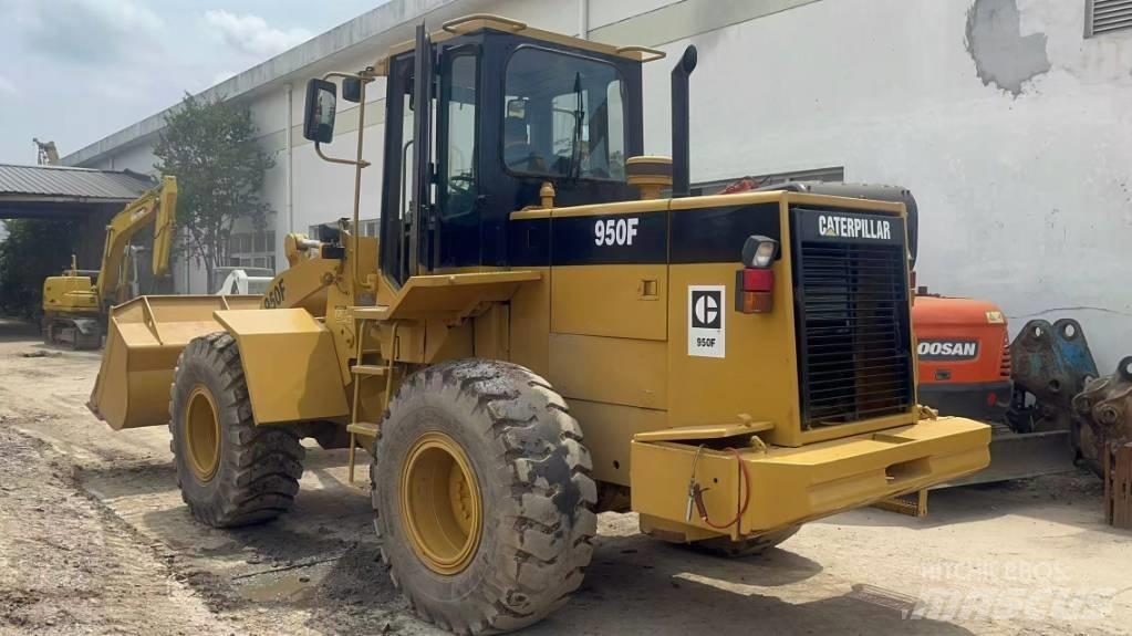 CAT 950 F 轮式装载机