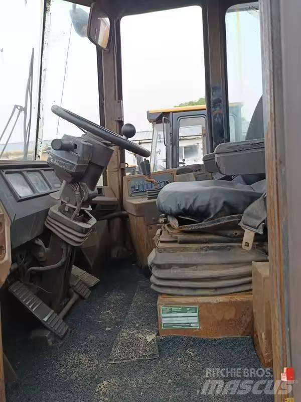 CAT 950 F 轮式装载机