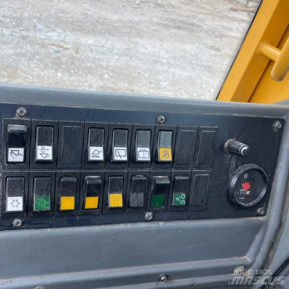 Volvo L 90 E 轮式装载机