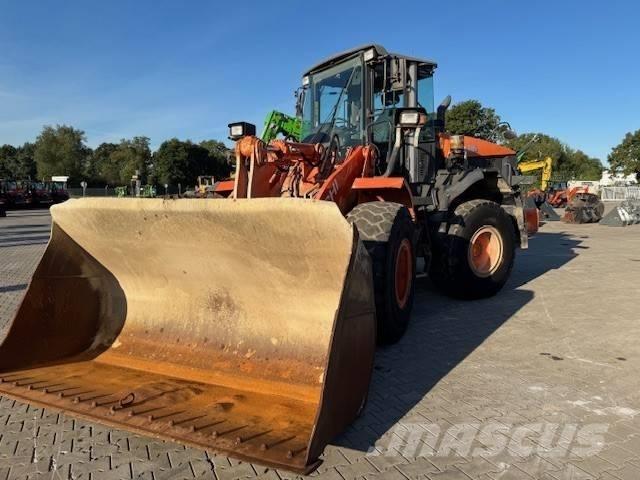 Hitachi ZW 180 轮式装载机