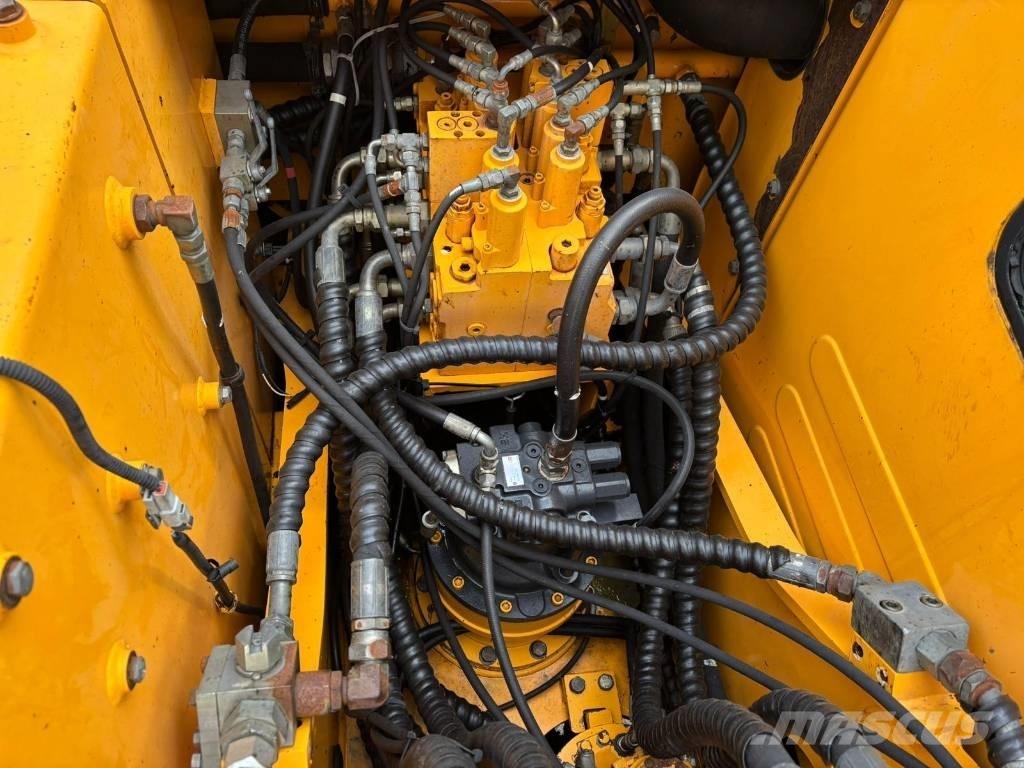 Hyundai 140W-7 轮式挖掘机