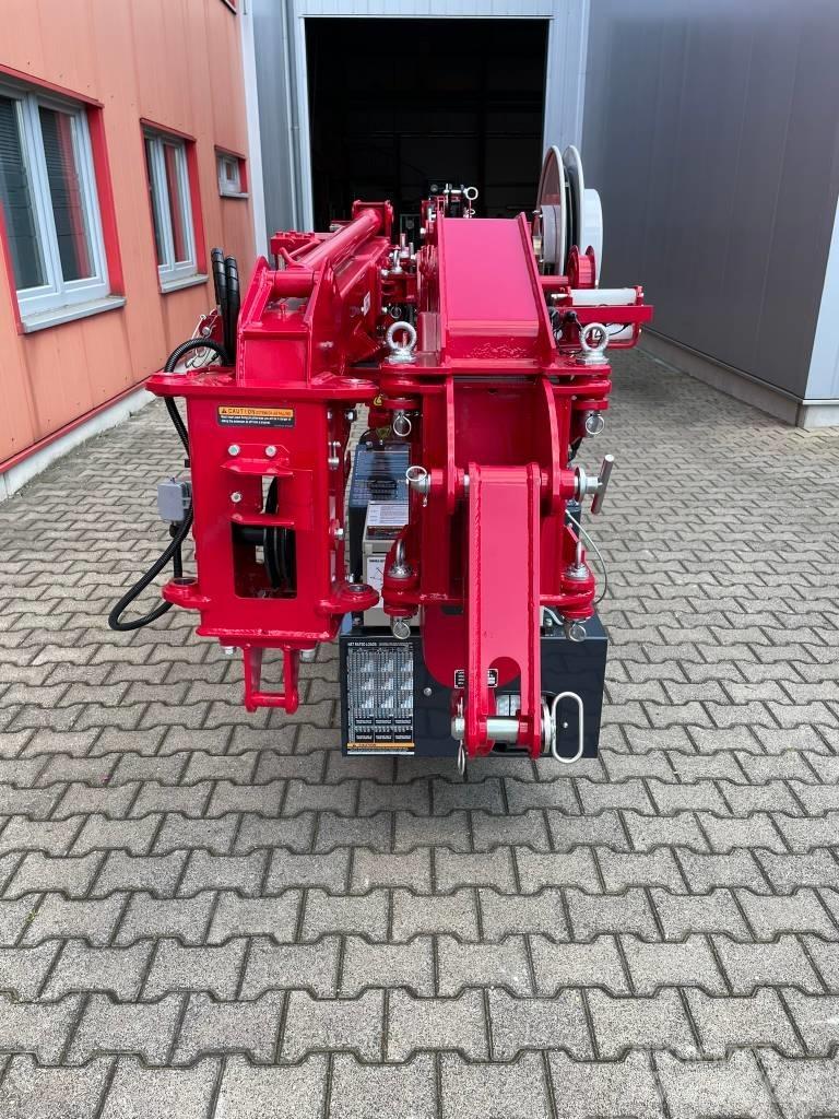 Unic URW-295-2 轻小型起重机