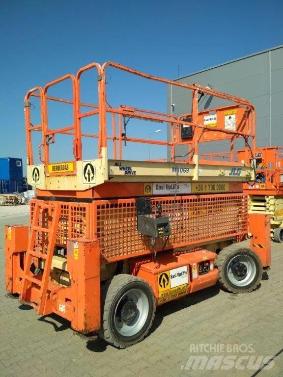 JLG M 4069 剪叉式升降机