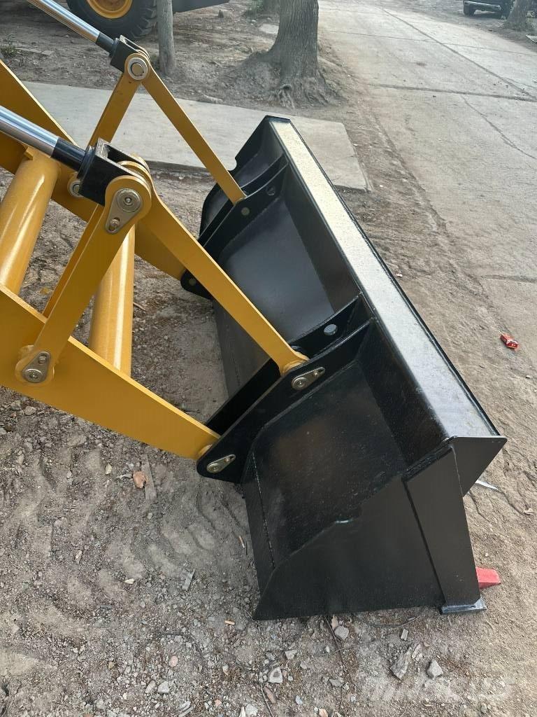 CAT CAT420F 反铲装载机