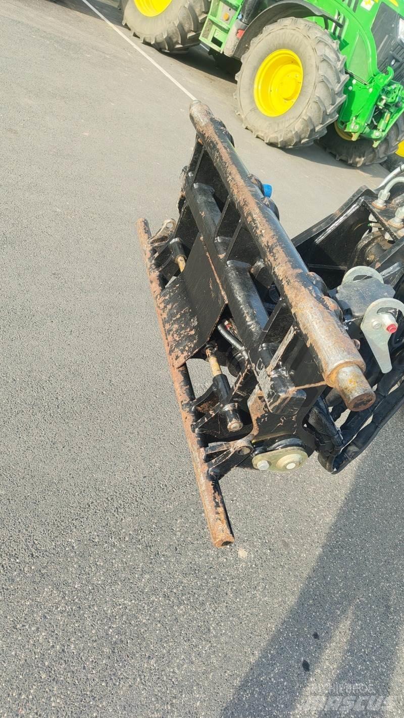 Schäffer 4670T 伸缩臂叉装车|叉装车