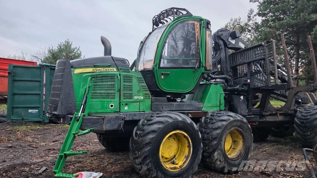 John Deere 1510 E 集运机