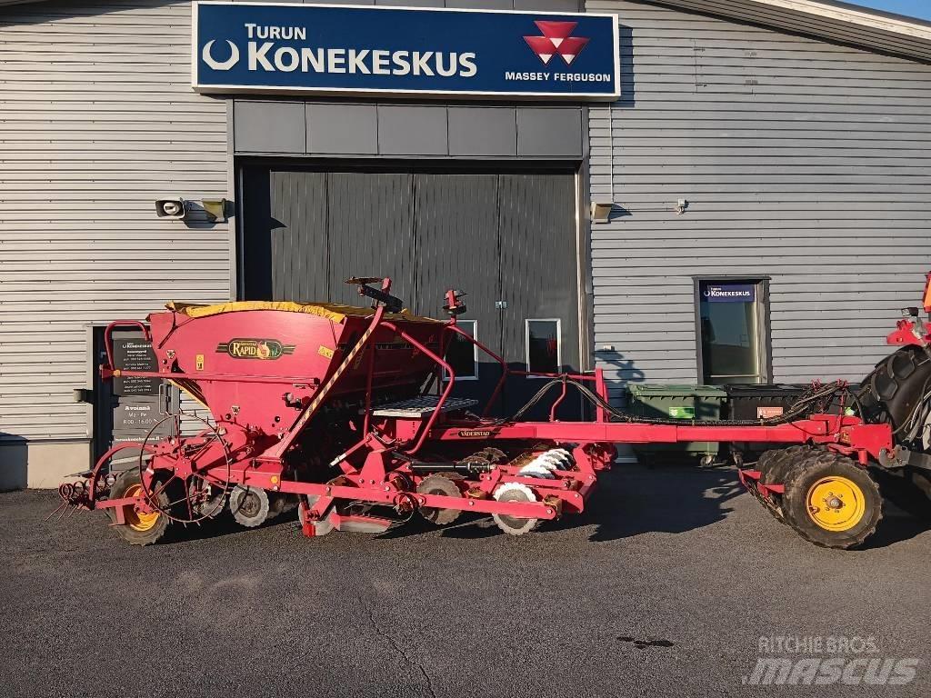 Väderstad Rapid 300C 多功能条播机