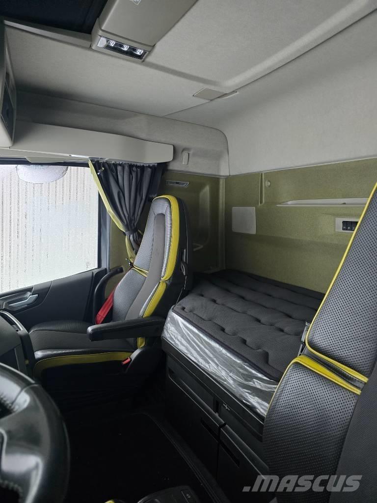 Volvo FH 16 750 自卸式货车