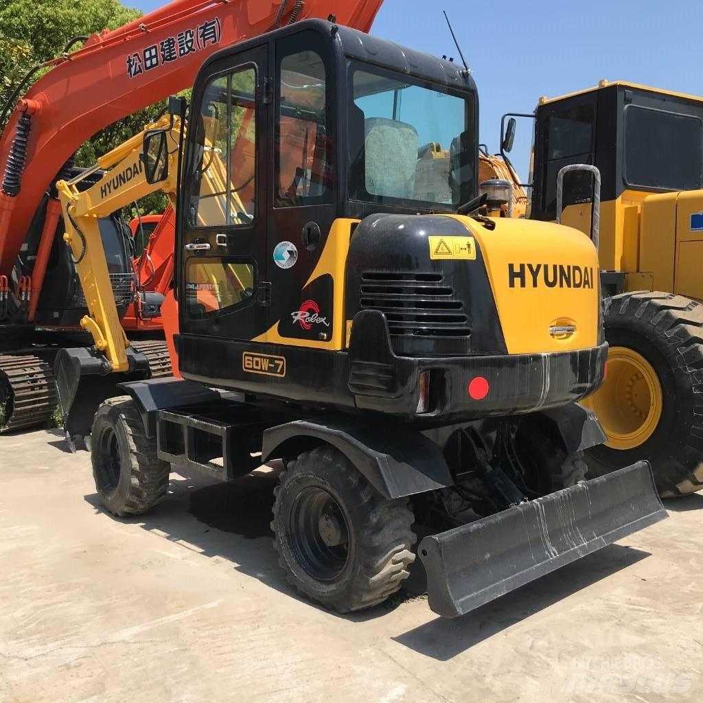 Hyundai 60 W 轮式挖掘机