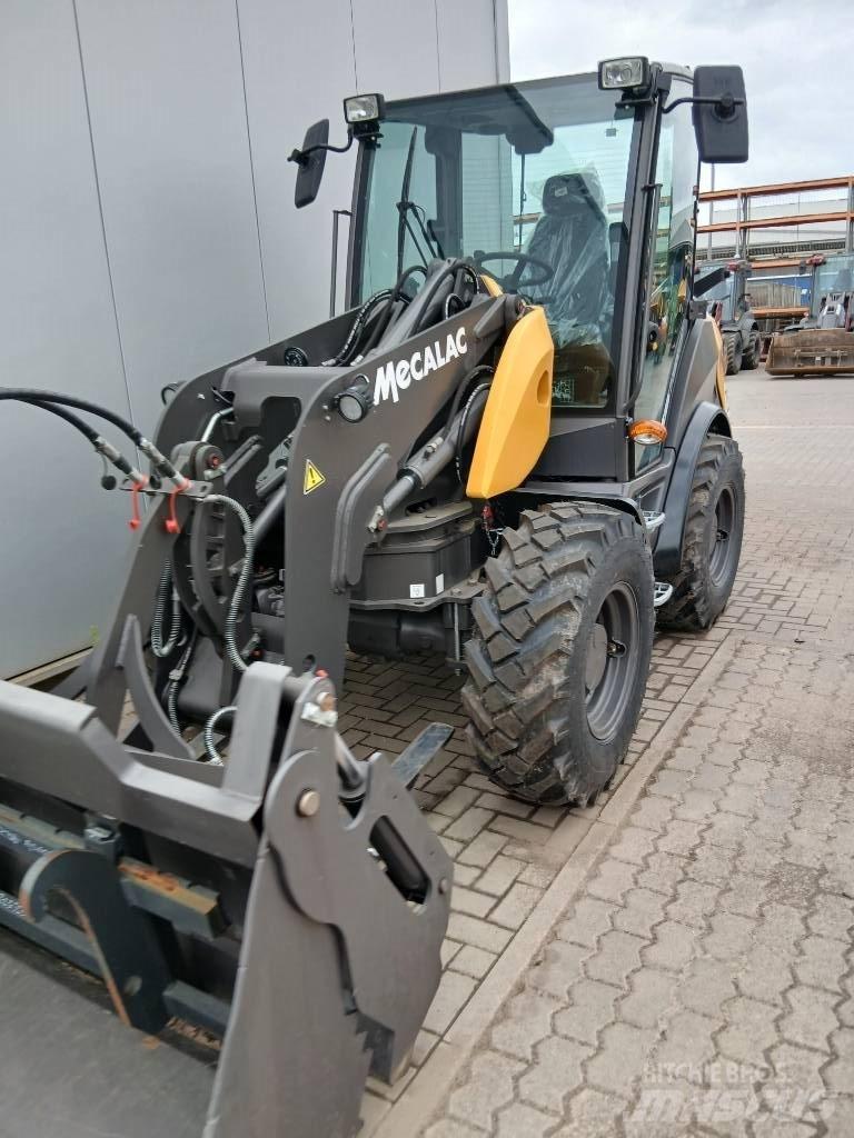 Mecalac AS 750 轮式装载机