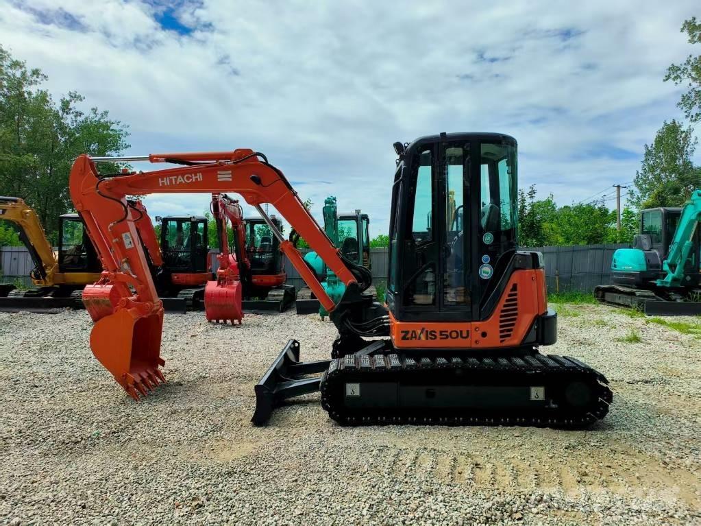 Hitachi ZX 50 U 小型挖掘机