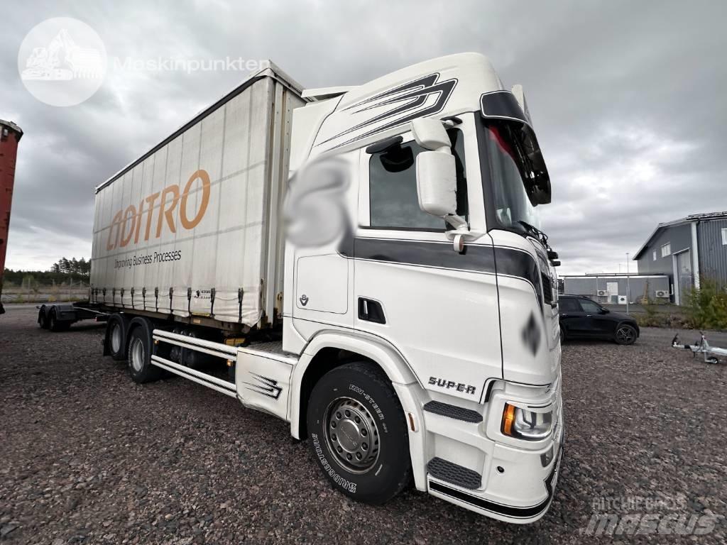 Scania R 580 集装箱叉车