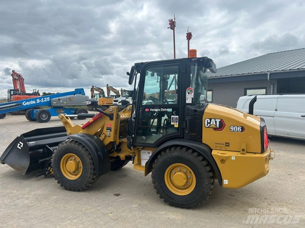 CAT 906 轮式装载机