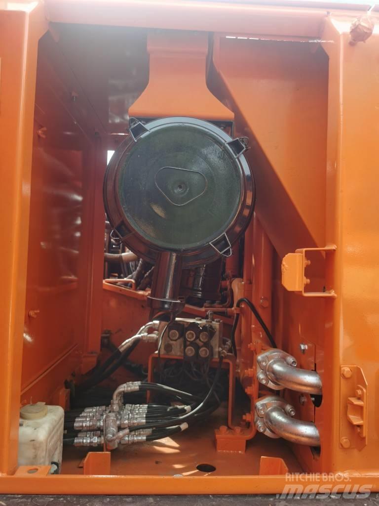 Doosan DX 225 LC-9 履带挖掘机
