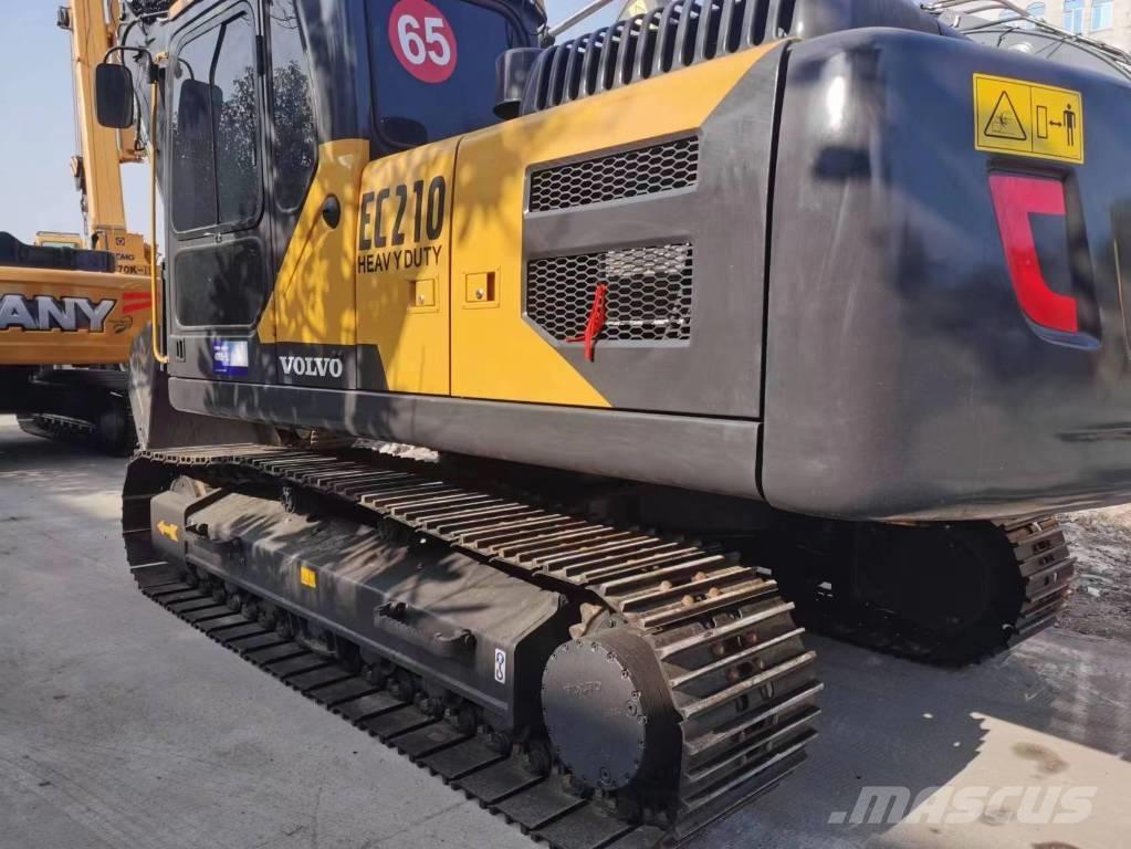 Volvo EC 210 B LC 履带挖掘机