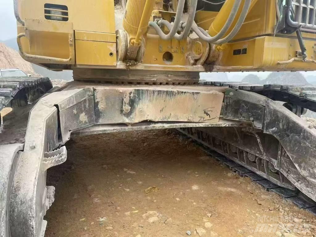 Komatsu pc850 履带挖掘机