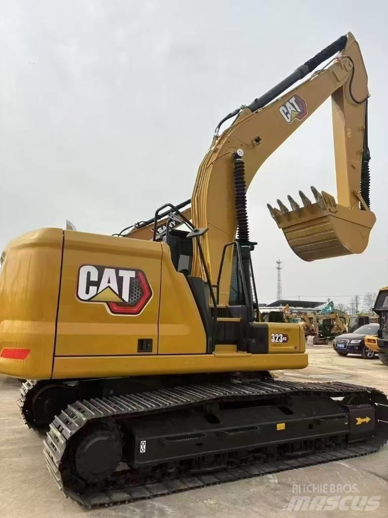 CAT 323GC 履带挖掘机