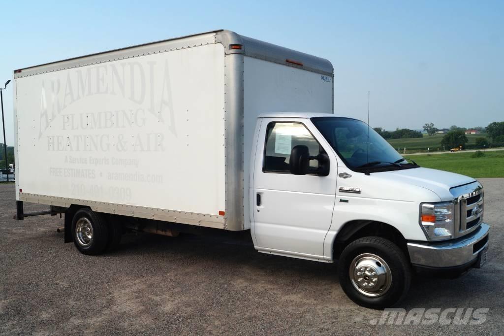 Ford E 350 SD 厢式货车