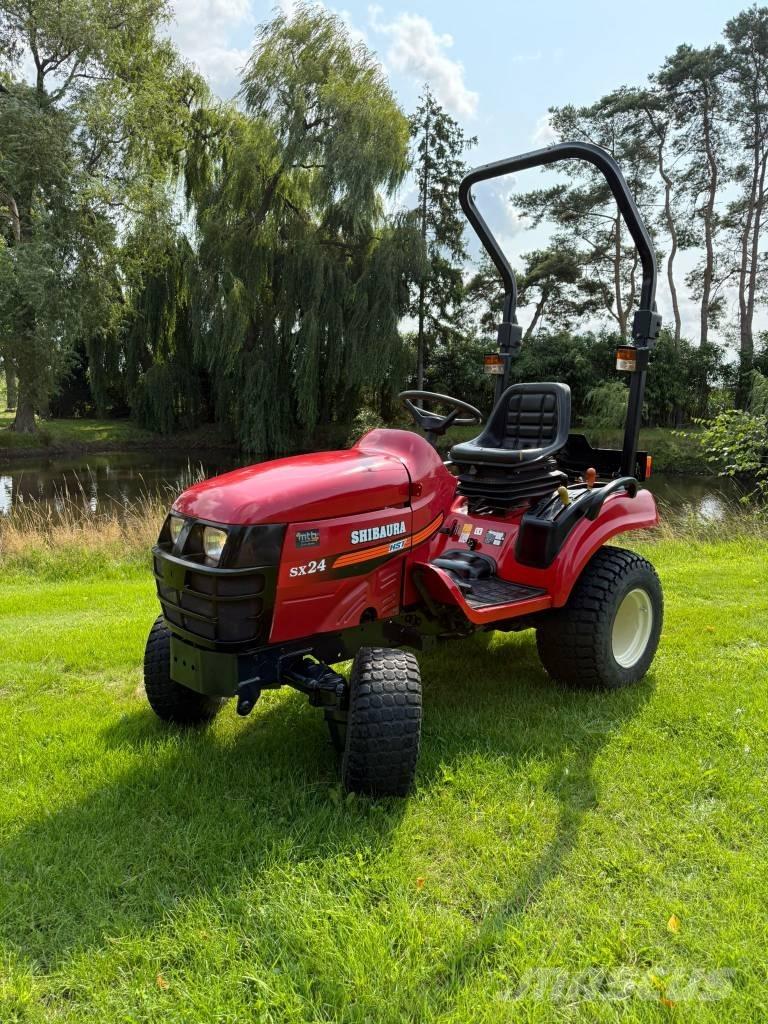Shibaura SX 24 小型拖拉机