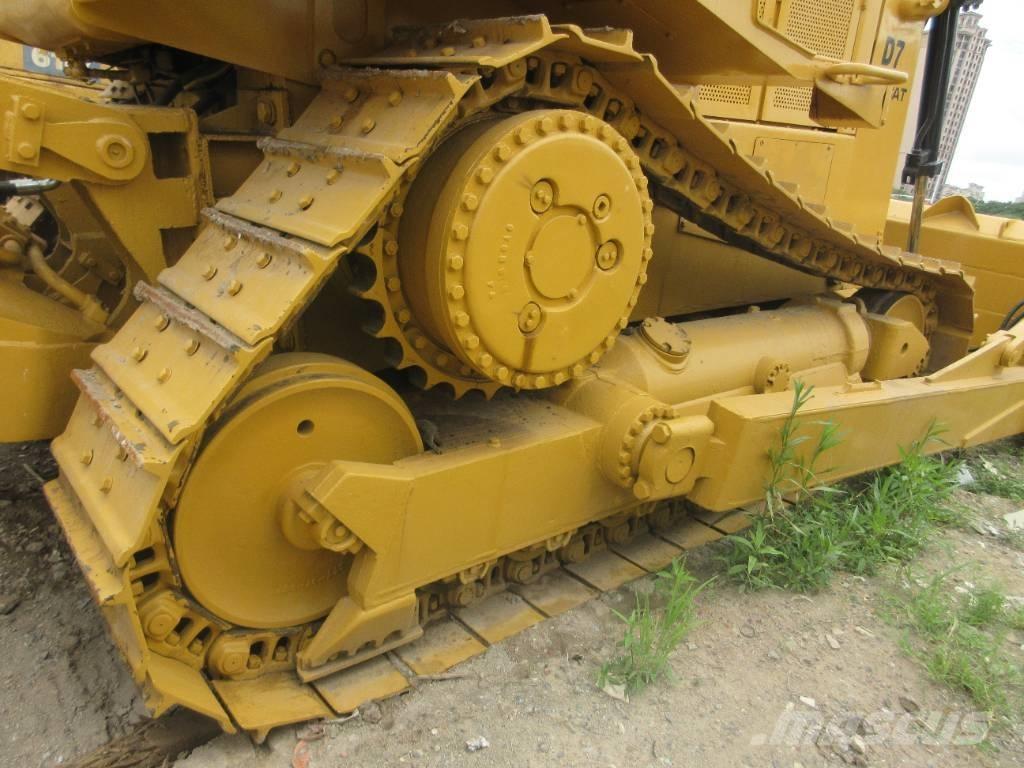 CAT D 7 H 履带式推土机