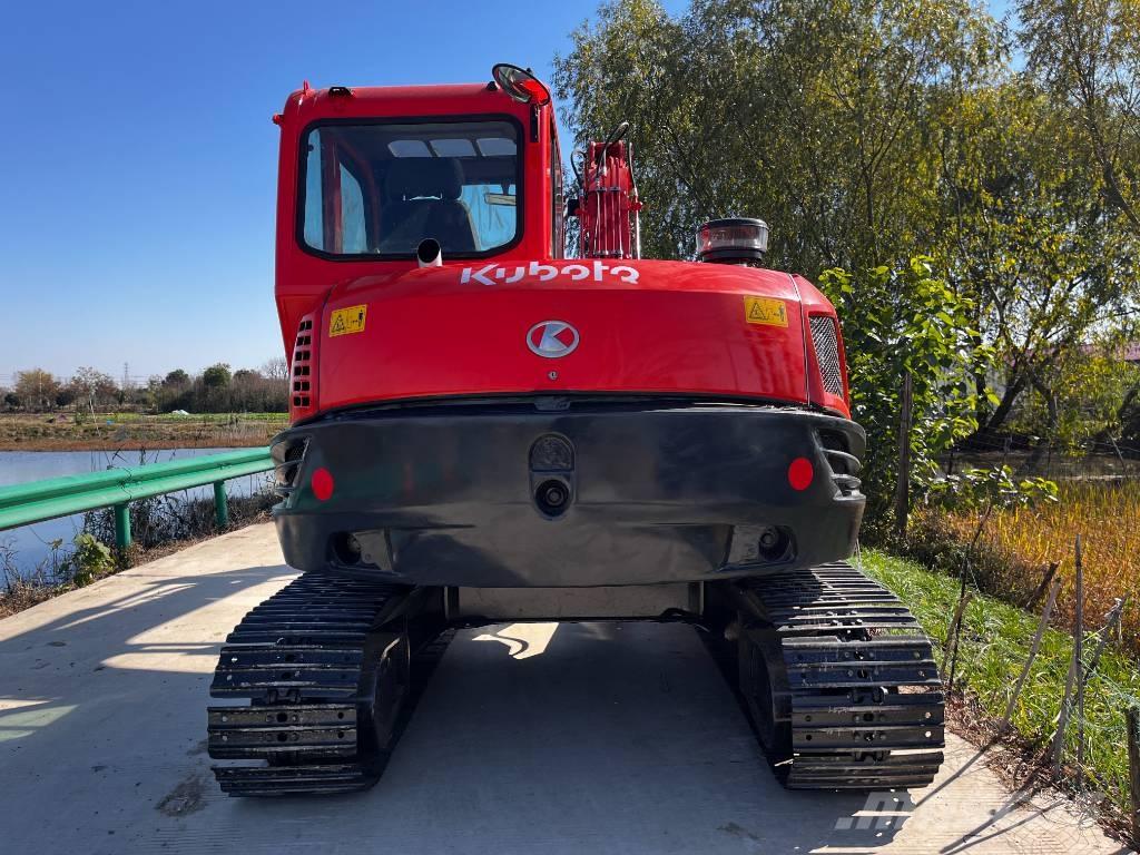 Kubota KX 185 中型挖掘机