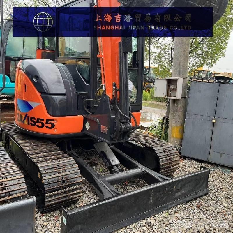 Hitachi ZX 55 小型挖掘机