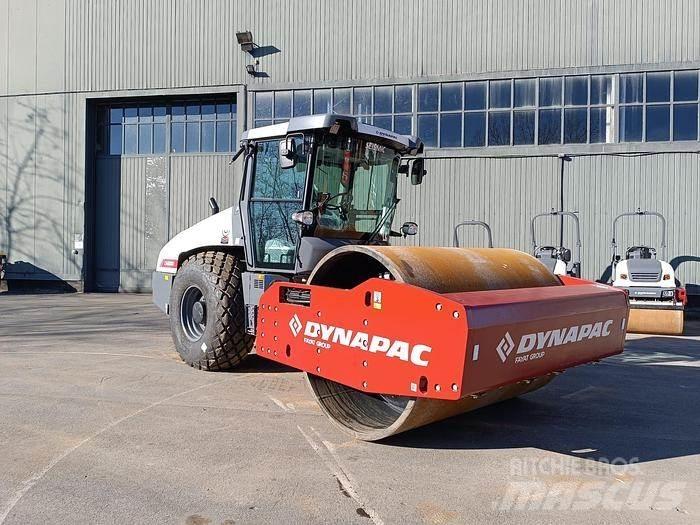 Dynapac CA6000D 拖式振动压路机