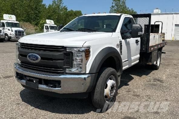 Ford F 550 XL SD 平板栏板货车