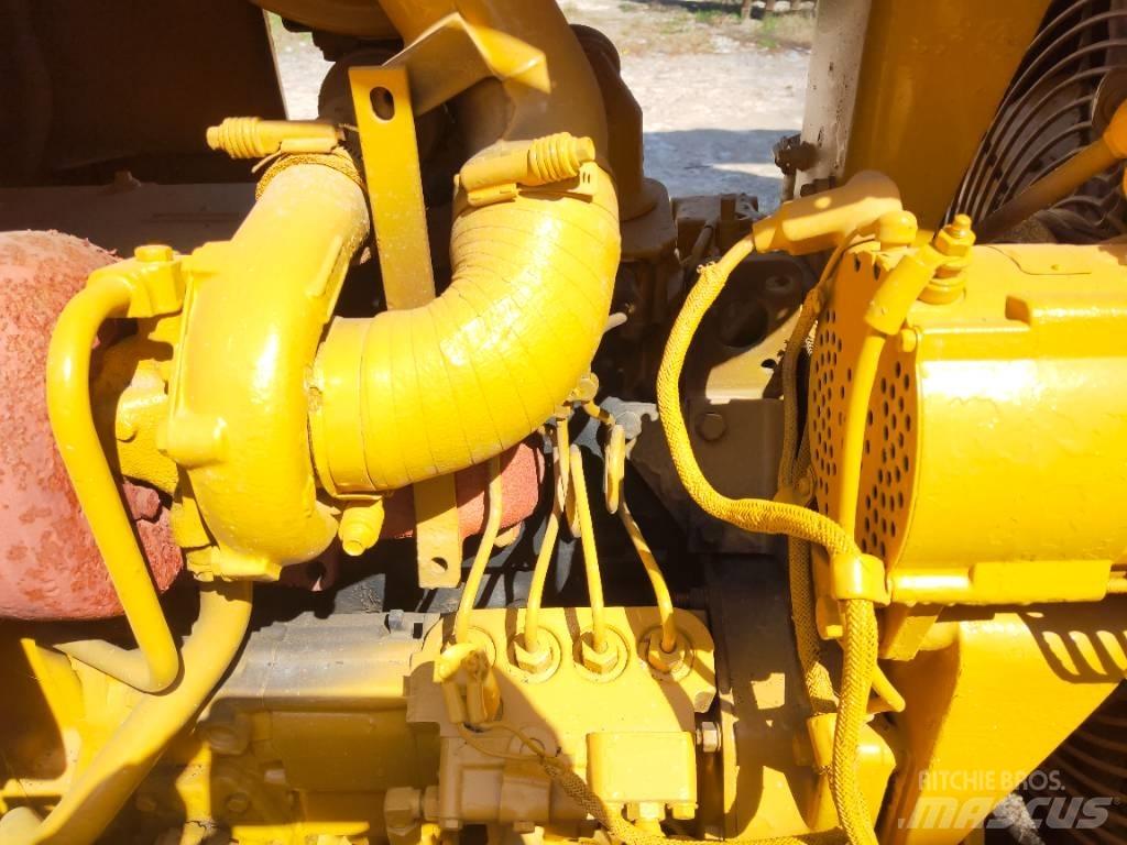 CAT D 4 H 履带式推土机